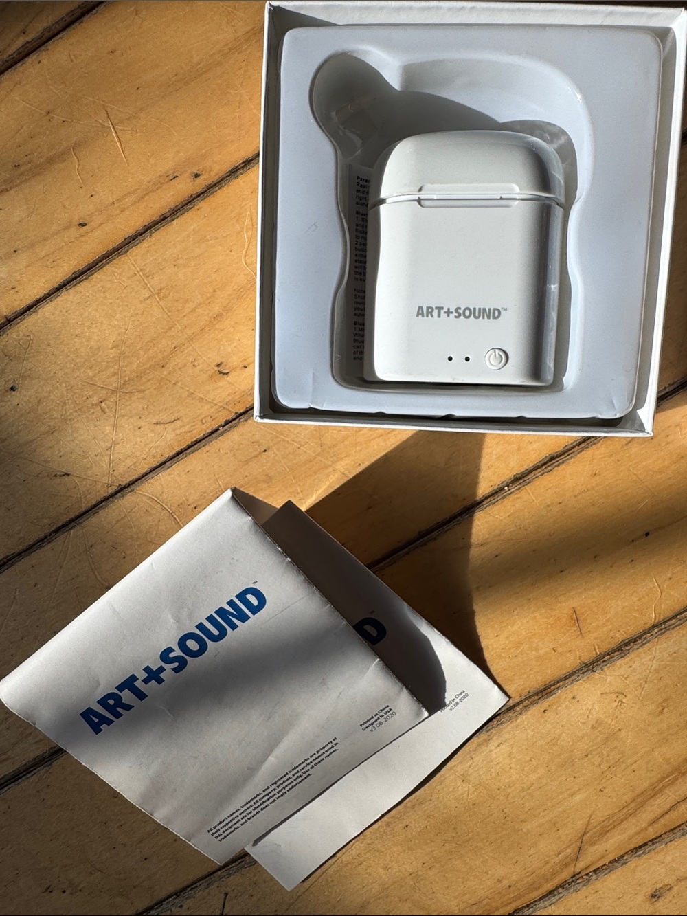 White Wireless Earbuds with Charging Case